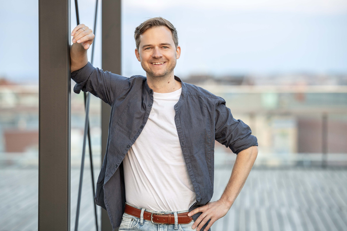 Jakob Lackner von der Agentur Die Bucht